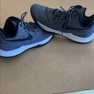 Men’s Nike Akron 330
